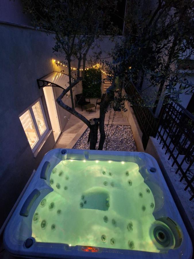 Studio Apartment Mare With Private Garden And Jacuzzi 温克兰 外观 照片